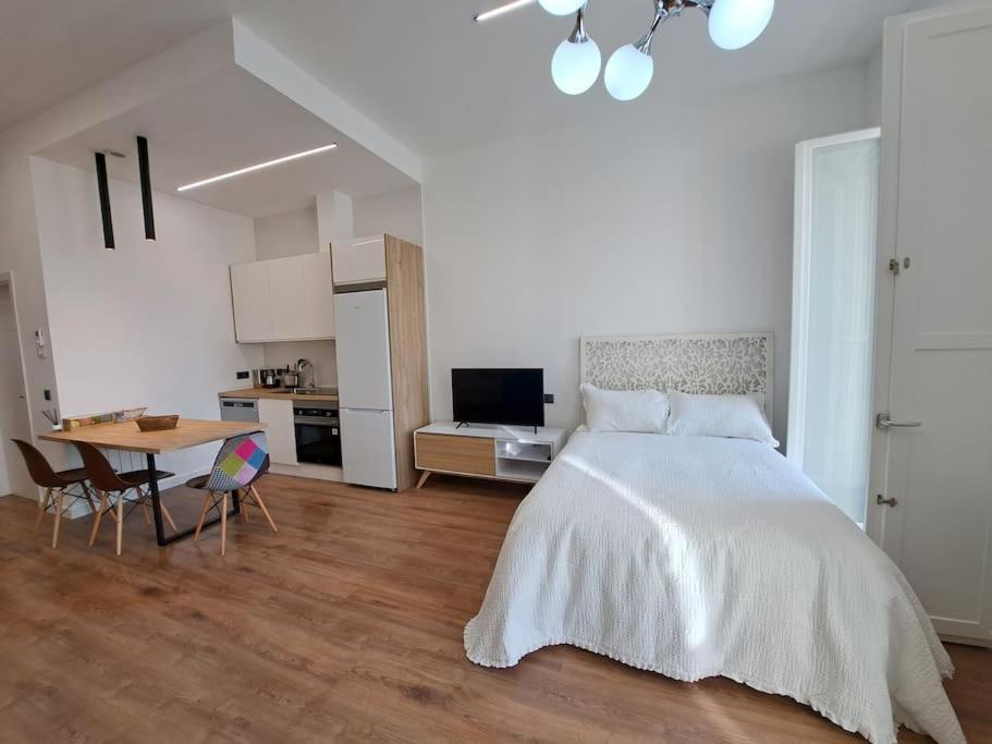 Vigo Bonito Estudio En El Centro Exteriör bild